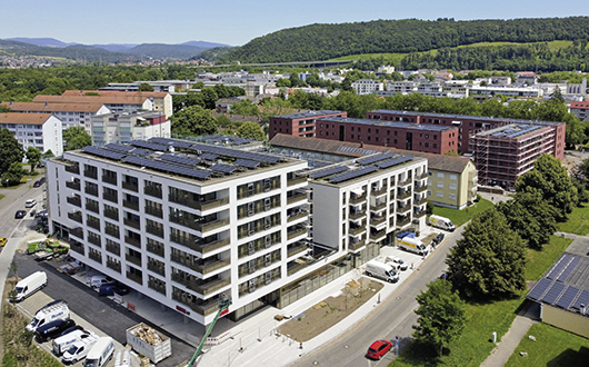 Blick auf den Rewe-Markt von oben